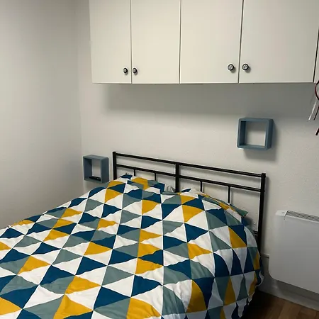 Duplex Vue 7ieme Etage 아파트 *